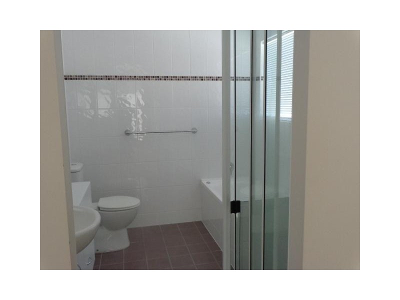 16 Louise Drive, Burrum Heads QLD 4659