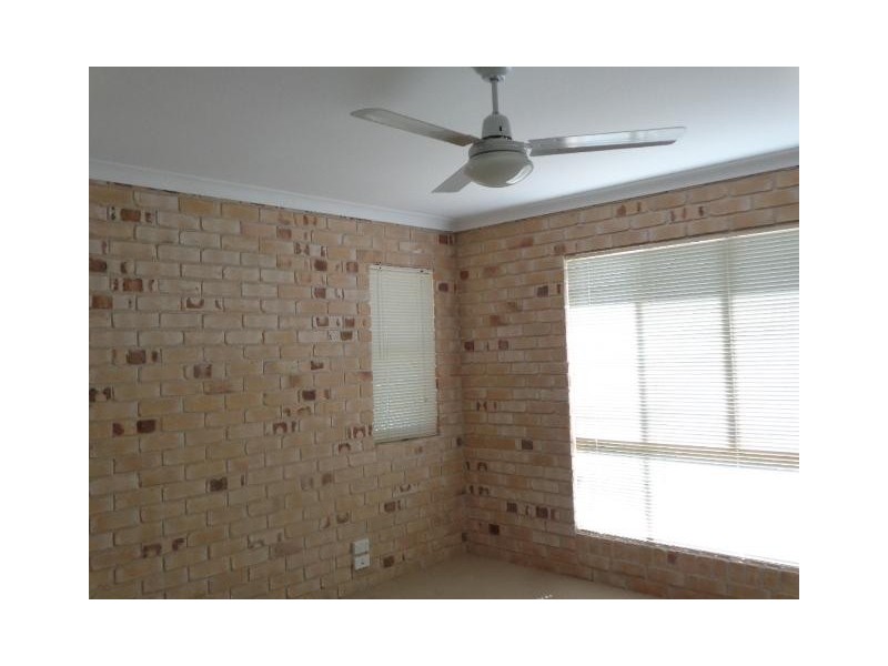 16 Louise Drive, Burrum Heads QLD 4659