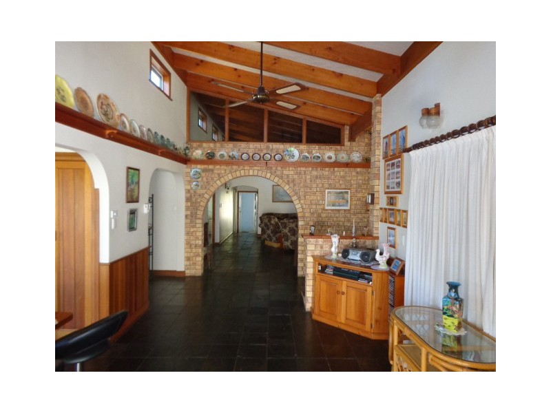 284 Pacific Haven Circuit, Pacific Haven QLD 4659