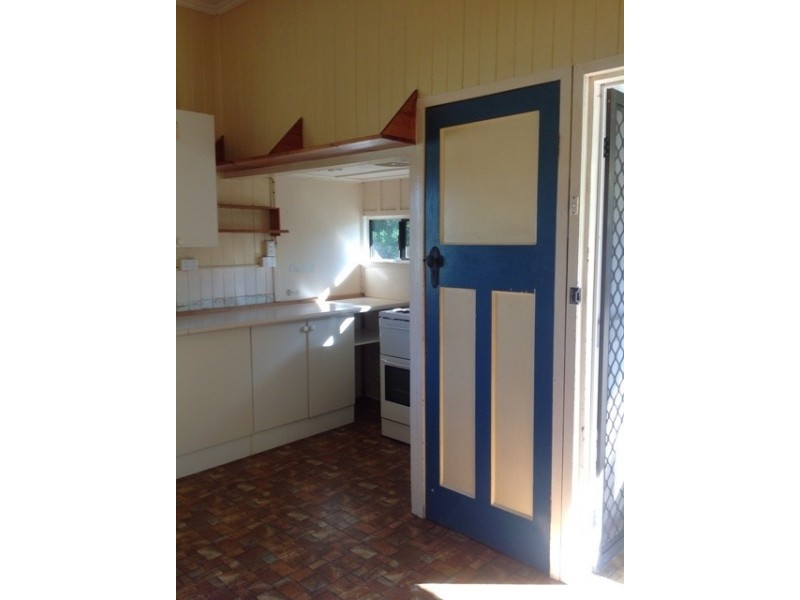 72 Thomas Street, Howard QLD 4659