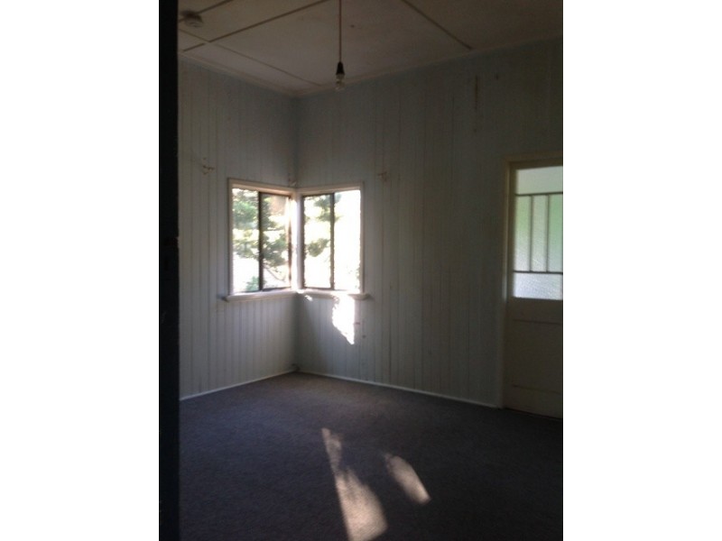 72 Thomas Street, Howard QLD 4659