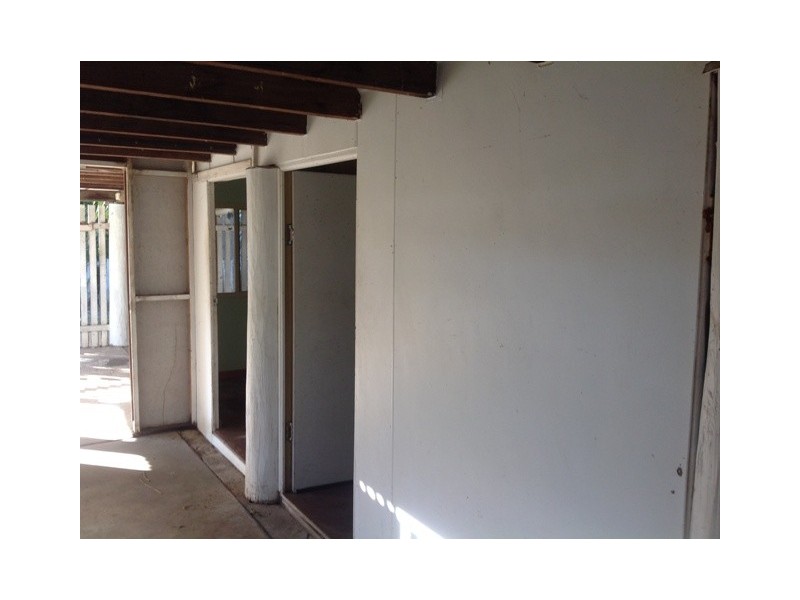 72 Thomas Street, Howard QLD 4659