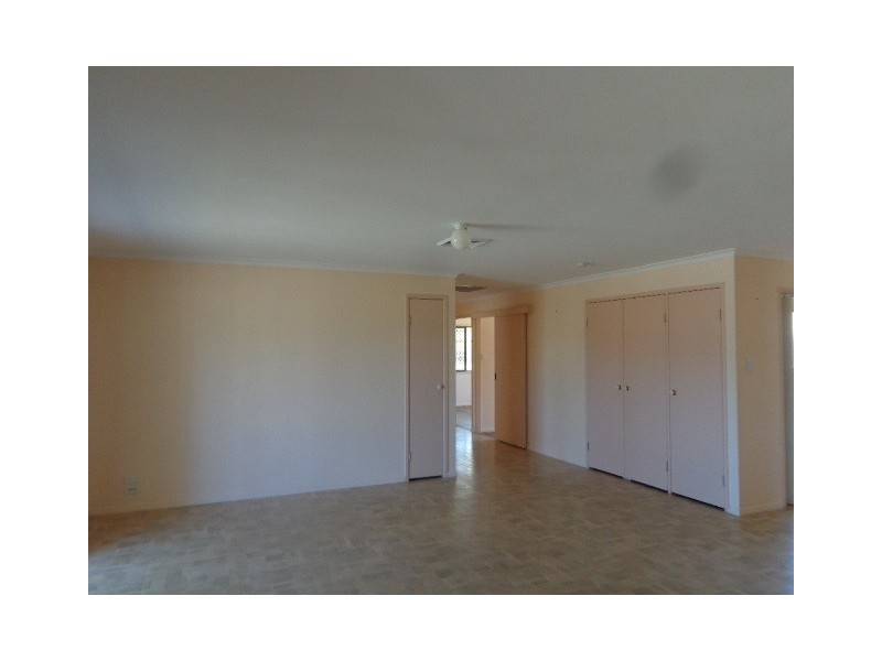 2 Hoffman Street, Burrum Heads QLD 4659