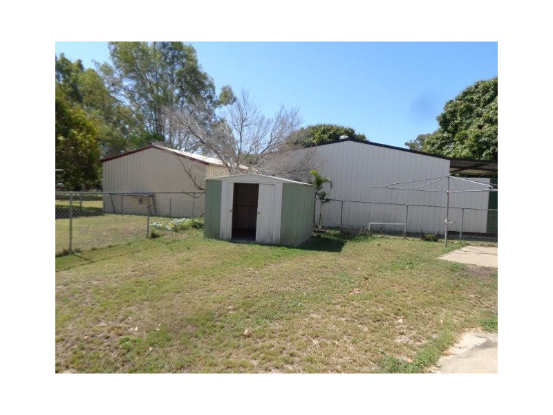 2 Hoffman Street, Burrum Heads QLD 4659
