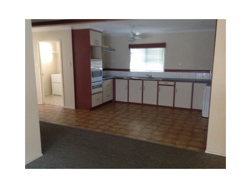 11 Charles Street, Howard QLD 4659