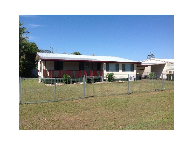 11 Charles Street, Howard QLD 4659