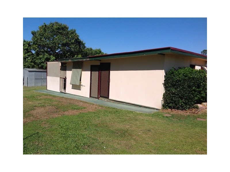 11 Charles Street, Howard QLD 4659