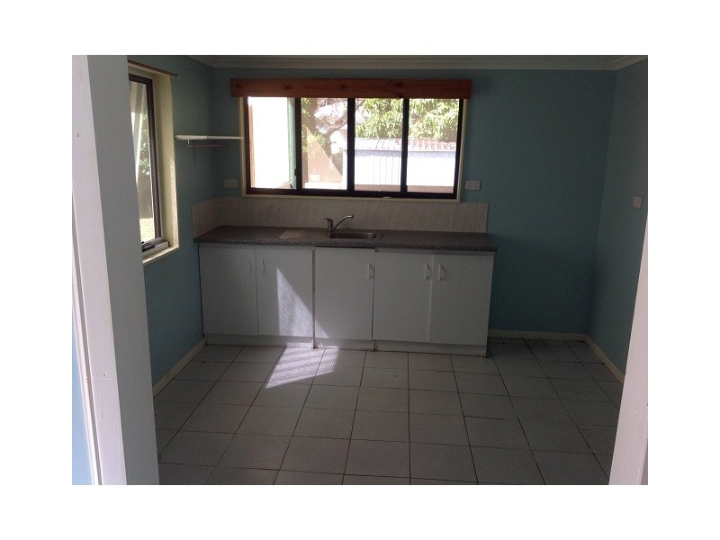 11 Charles Street, Howard QLD 4659