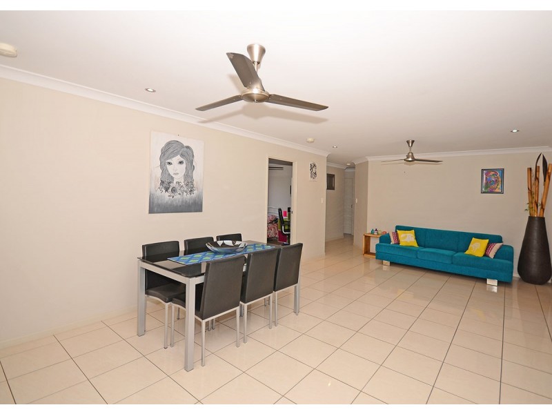 55 Lucas Drive, Burrum Heads QLD 4659