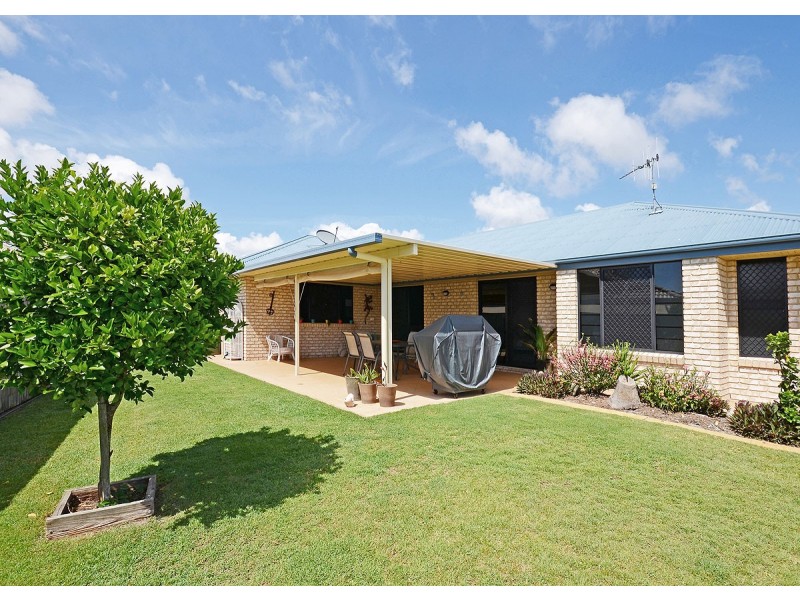 55 Lucas Drive, Burrum Heads QLD 4659