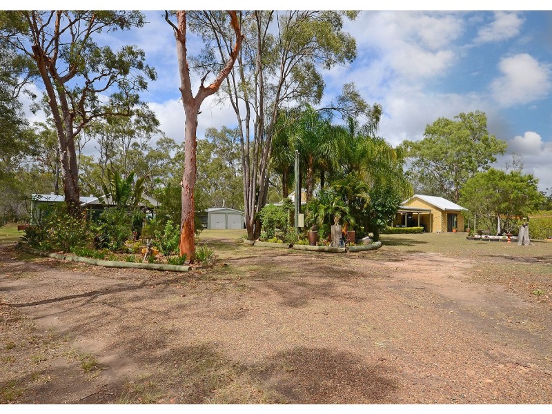 10 Coral Ave, Pacific Haven QLD 4659
