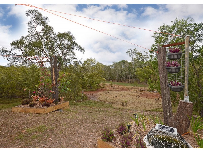 10 Coral Ave, Pacific Haven QLD 4659