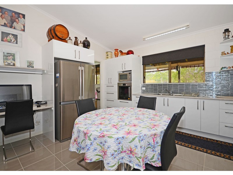 10 Coral Ave, Pacific Haven QLD 4659