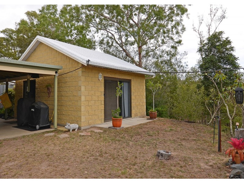 10 Coral Ave, Pacific Haven QLD 4659