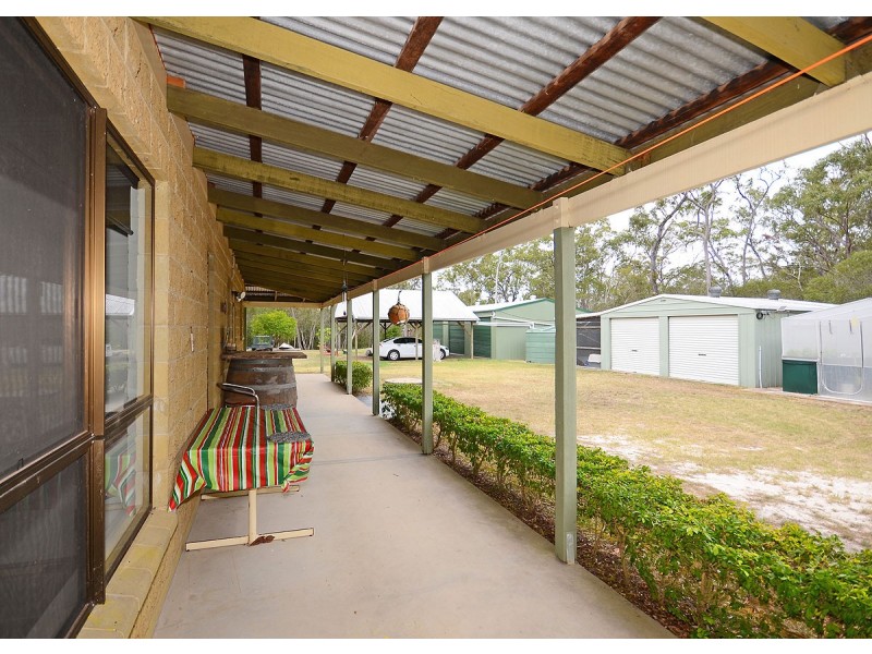 10 Coral Ave, Pacific Haven QLD 4659