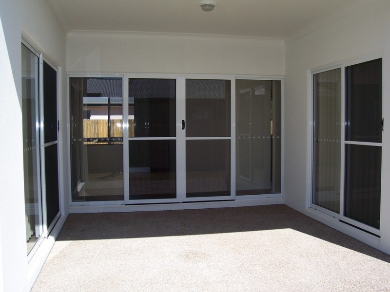 11 Swan View Court, Toogoom QLD 4655