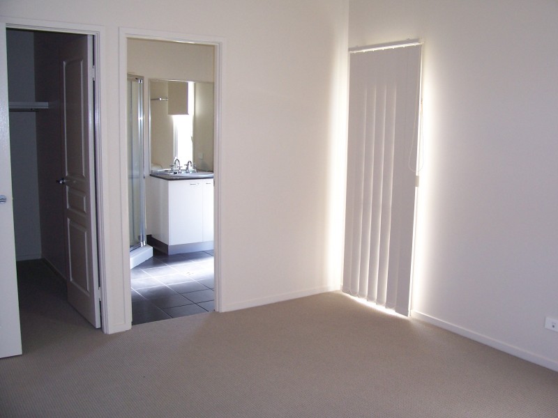 11 Swan View Court, Toogoom QLD 4655