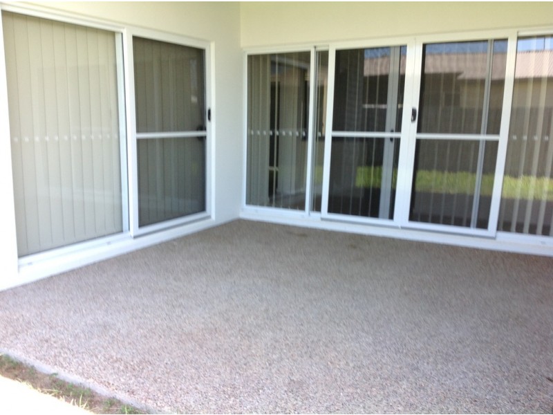 11 Swan View Court, Toogoom QLD 4655