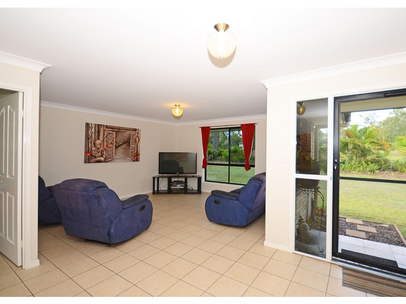 6 Dreamtime Ave, Burrum Heads QLD 4659