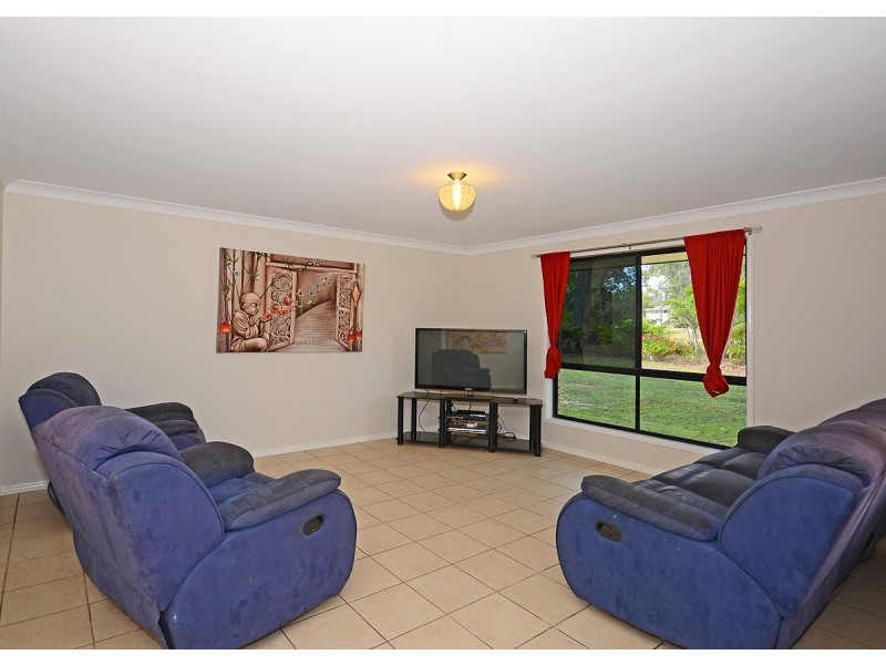 6 Dreamtime Ave, Burrum Heads QLD 4659