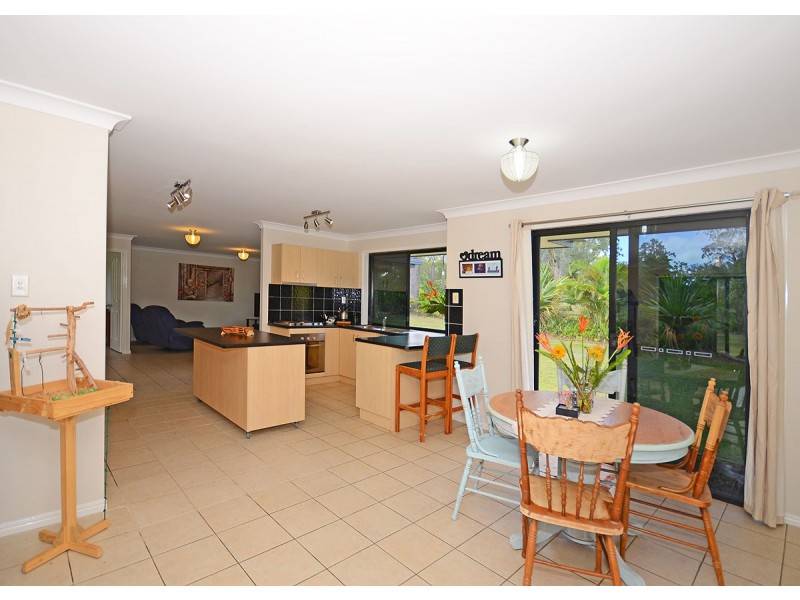 6 Dreamtime Ave, Burrum Heads QLD 4659