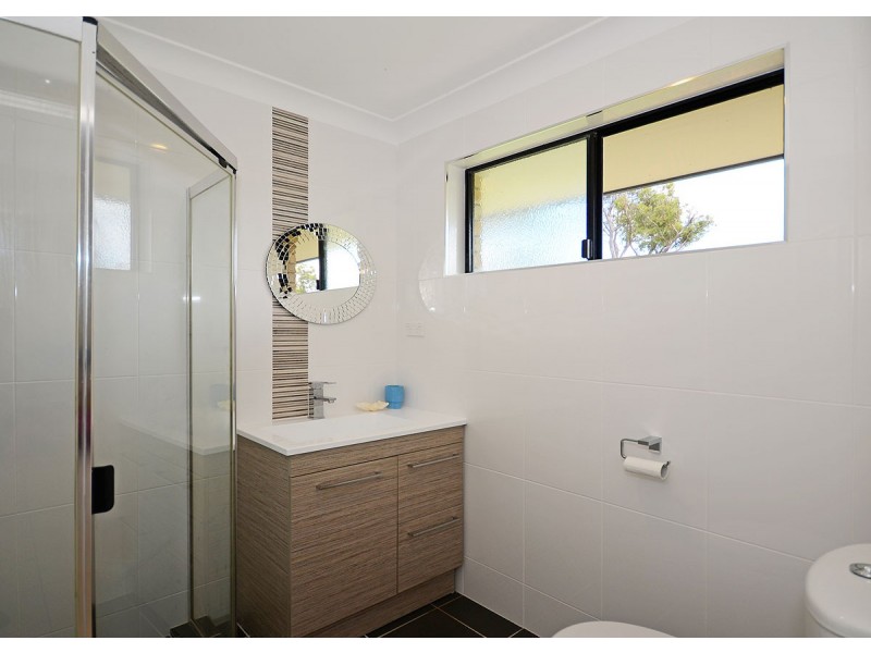 6 Dreamtime Ave, Burrum Heads QLD 4659