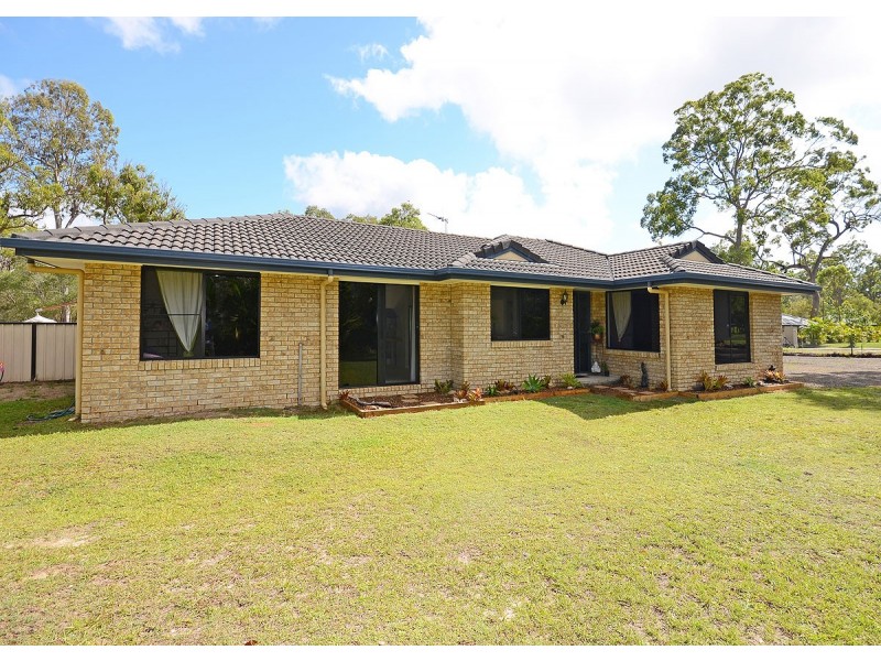 6 Dreamtime Ave, Burrum Heads QLD 4659