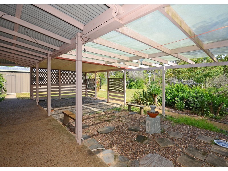 25 Raintree Avenue, Burrum Heads QLD 4659