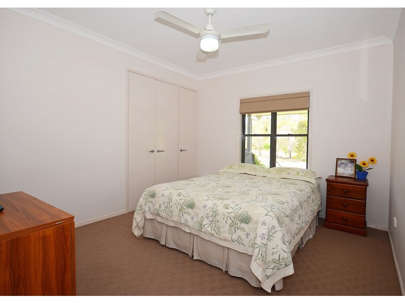 41 Raintree Ave, Burrum Heads QLD 4659