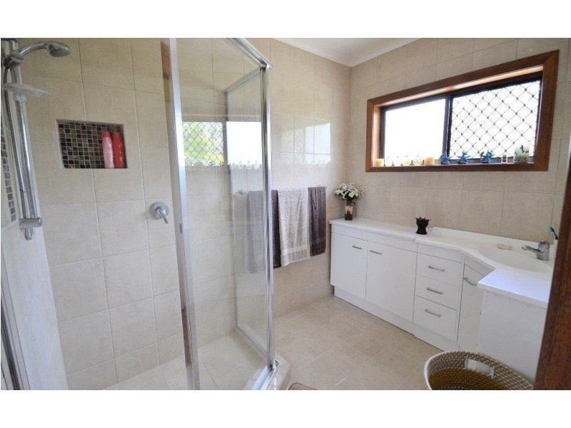 16 Diamantina Drive, Howard QLD 4659