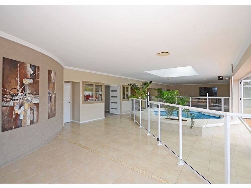 19 Island Close, Pacific Haven QLD 4659