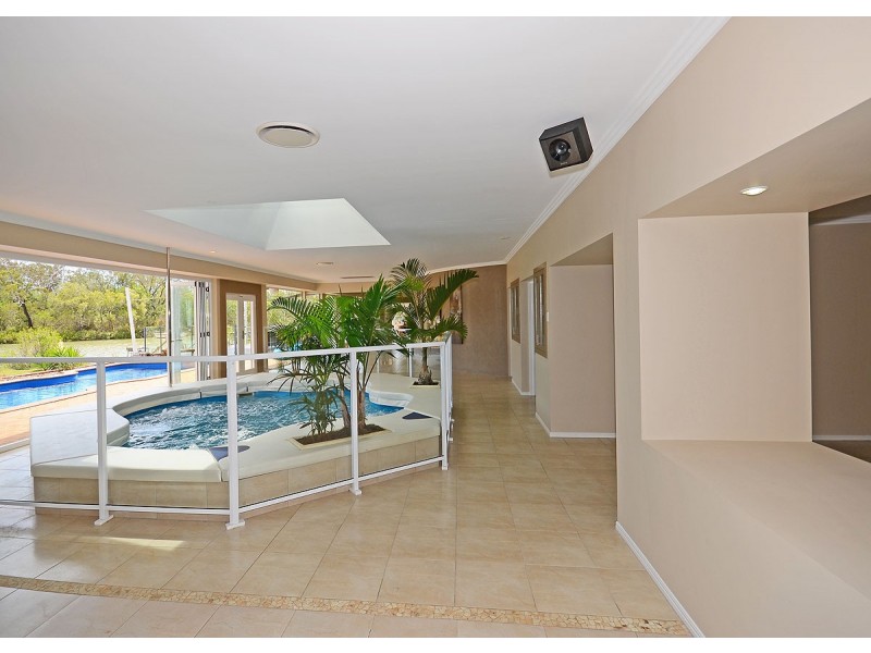 19 Island Close, Pacific Haven QLD 4659