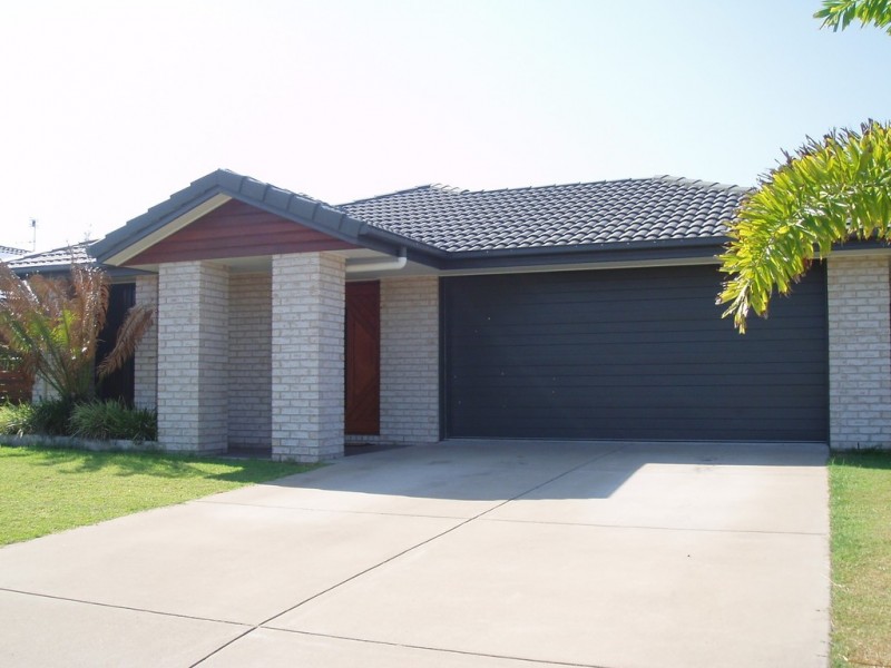19 Lilly Pilly Drive, Burrum Heads QLD 4659