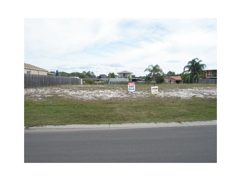 41 Beach Dr, Burrum Heads QLD 4659