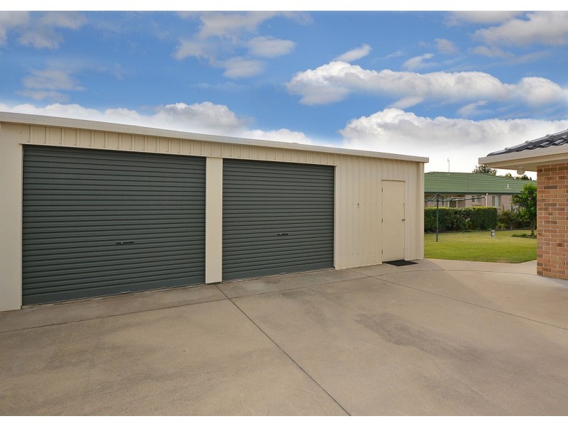 11 Sunrise Crescent, Burrum Heads QLD 4659