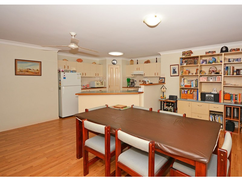 11 Sunrise Crescent, Burrum Heads QLD 4659
