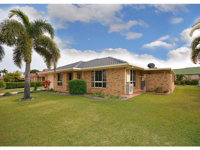 11 Sunrise Crescent, Burrum Heads QLD 4659