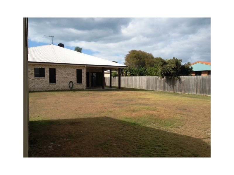 53 Sunrise Crescent, Burrum Heads QLD 4659
