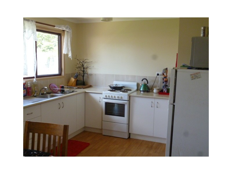 16 Prawle Street, Howard QLD 4659