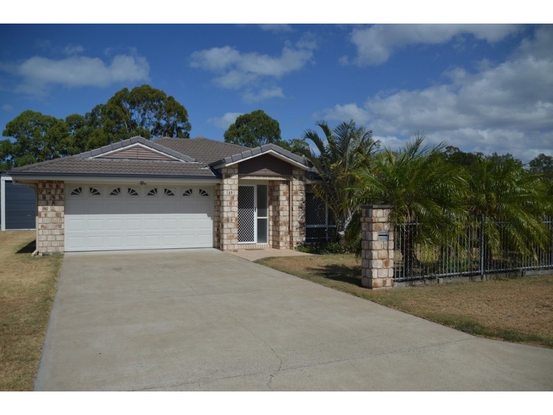 33 Lucas Drive, Burrum Heads QLD 4659