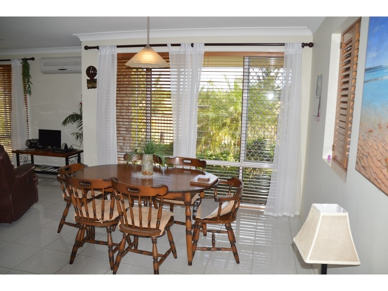 33 Lucas Drive, Burrum Heads QLD 4659