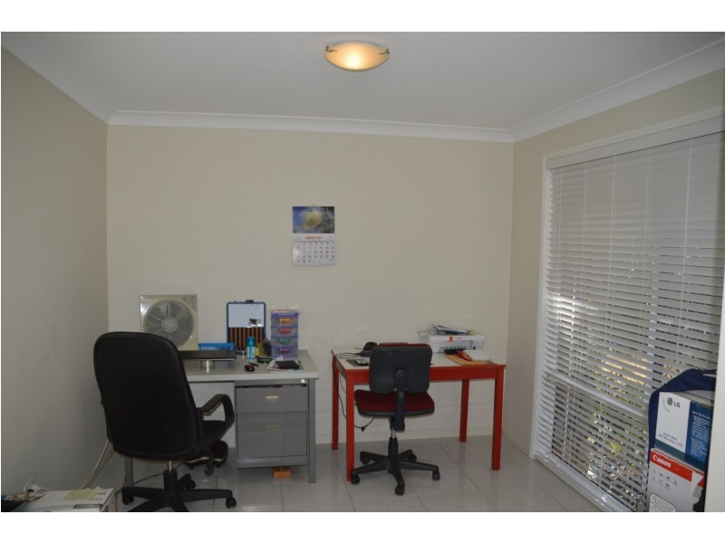 33 Lucas Drive, Burrum Heads QLD 4659