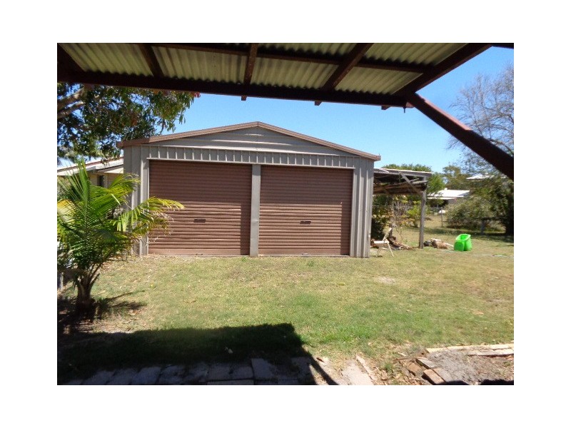 39 Burrum Heads Road, Burrum Heads QLD 4659