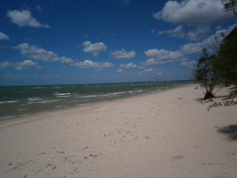 1/3 Seashells Circuit, Burrum Heads QLD 4659