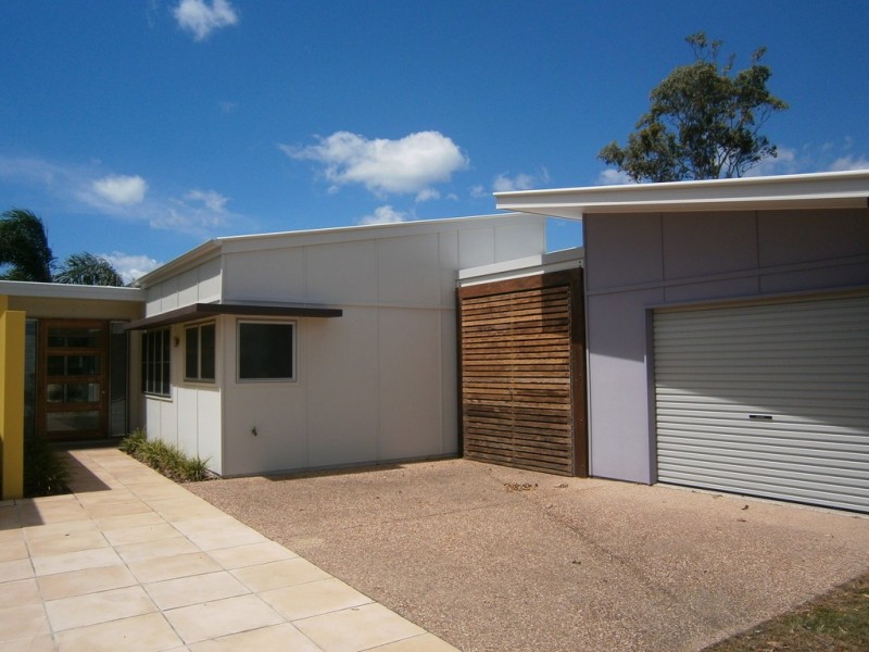 1/3 Seashells Circuit, Burrum Heads QLD 4659