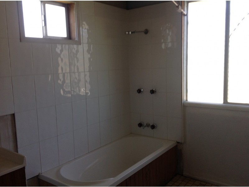 81 Steley Street, Howard QLD 4659