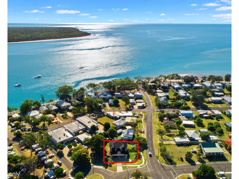 40 Howard Street, Burrum Heads QLD 4659