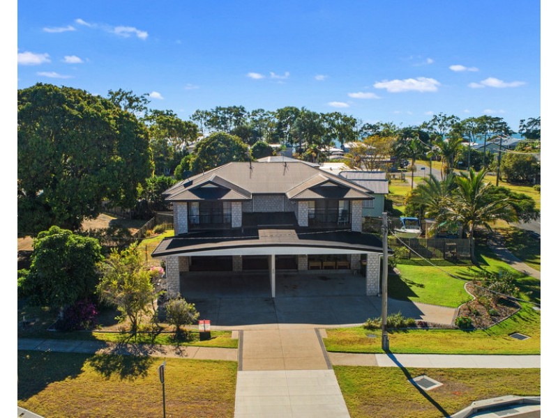 40 Howard Street, Burrum Heads QLD 4659