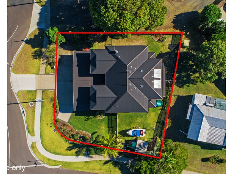 40 Howard Street, Burrum Heads QLD 4659