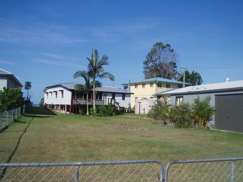 26 Moreton Street, Toogoom QLD 4655